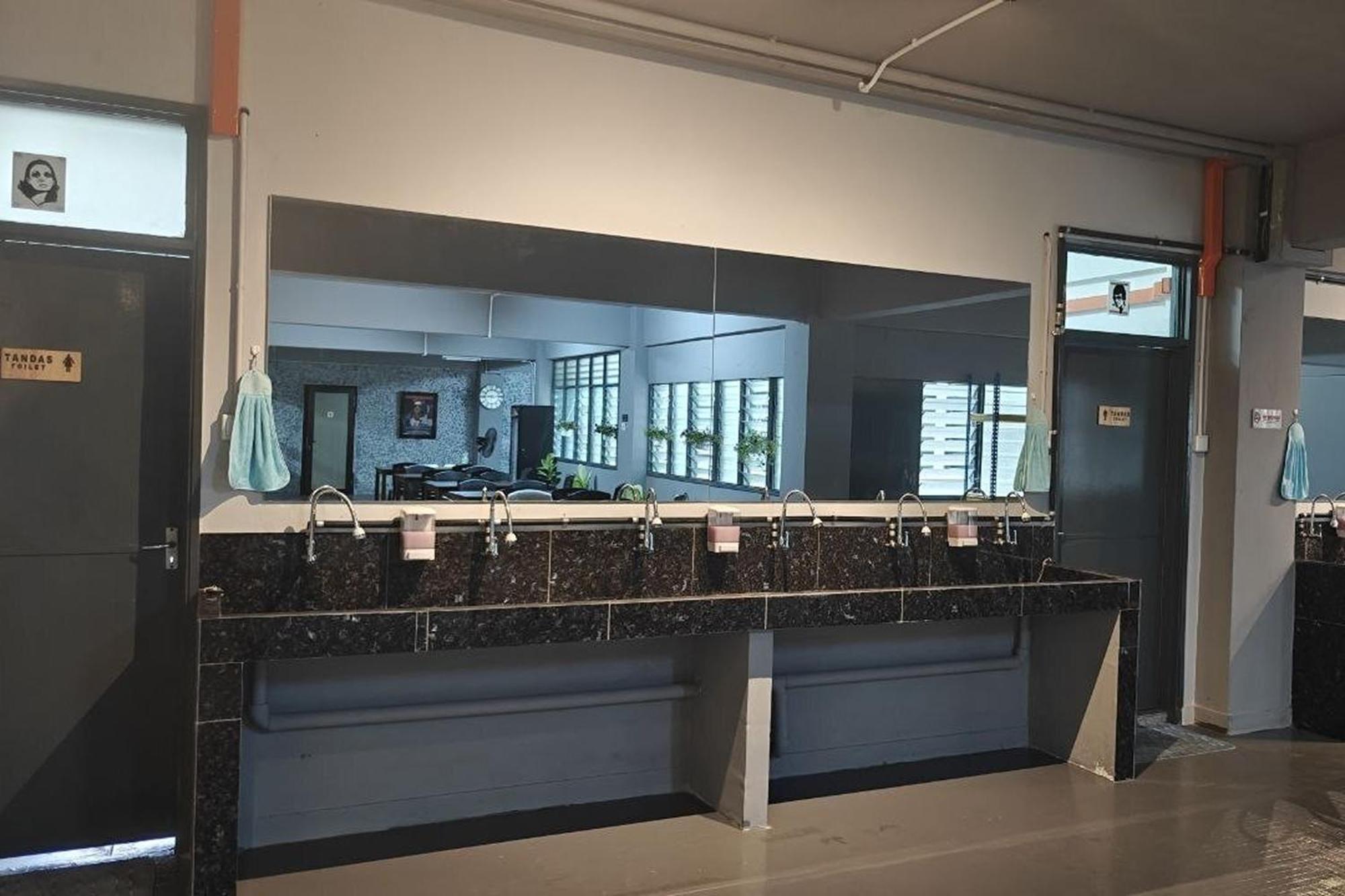 Makotel Hostel Ipoh Zewnętrze zdjęcie